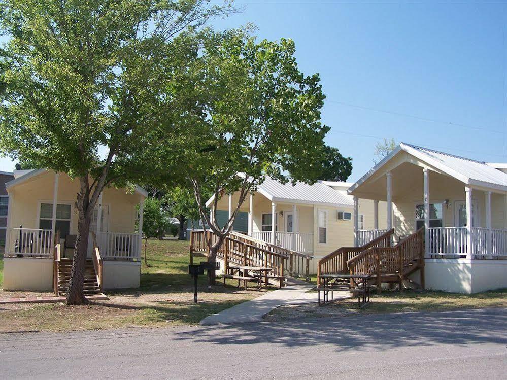 Sun Retreats Texas Hill Country Ξενοδοχείο New Braunfels Εξωτερικό φωτογραφία